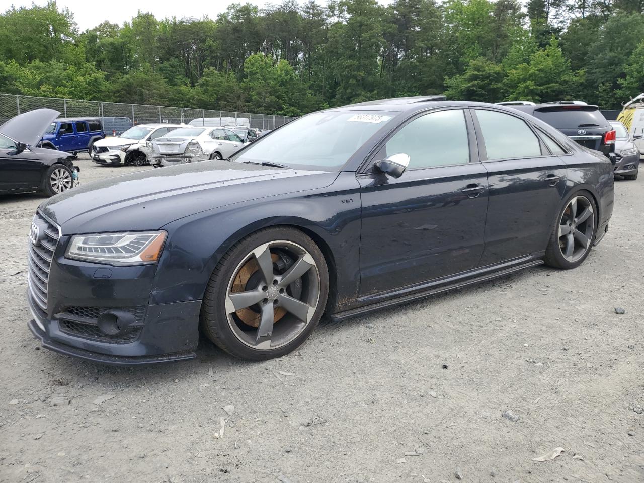 AUDI S8 QUATTRO