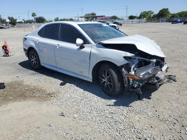 Vin: 4t1t11ak1pu176988, lot: 57915635, toyota camry se night shade 20234