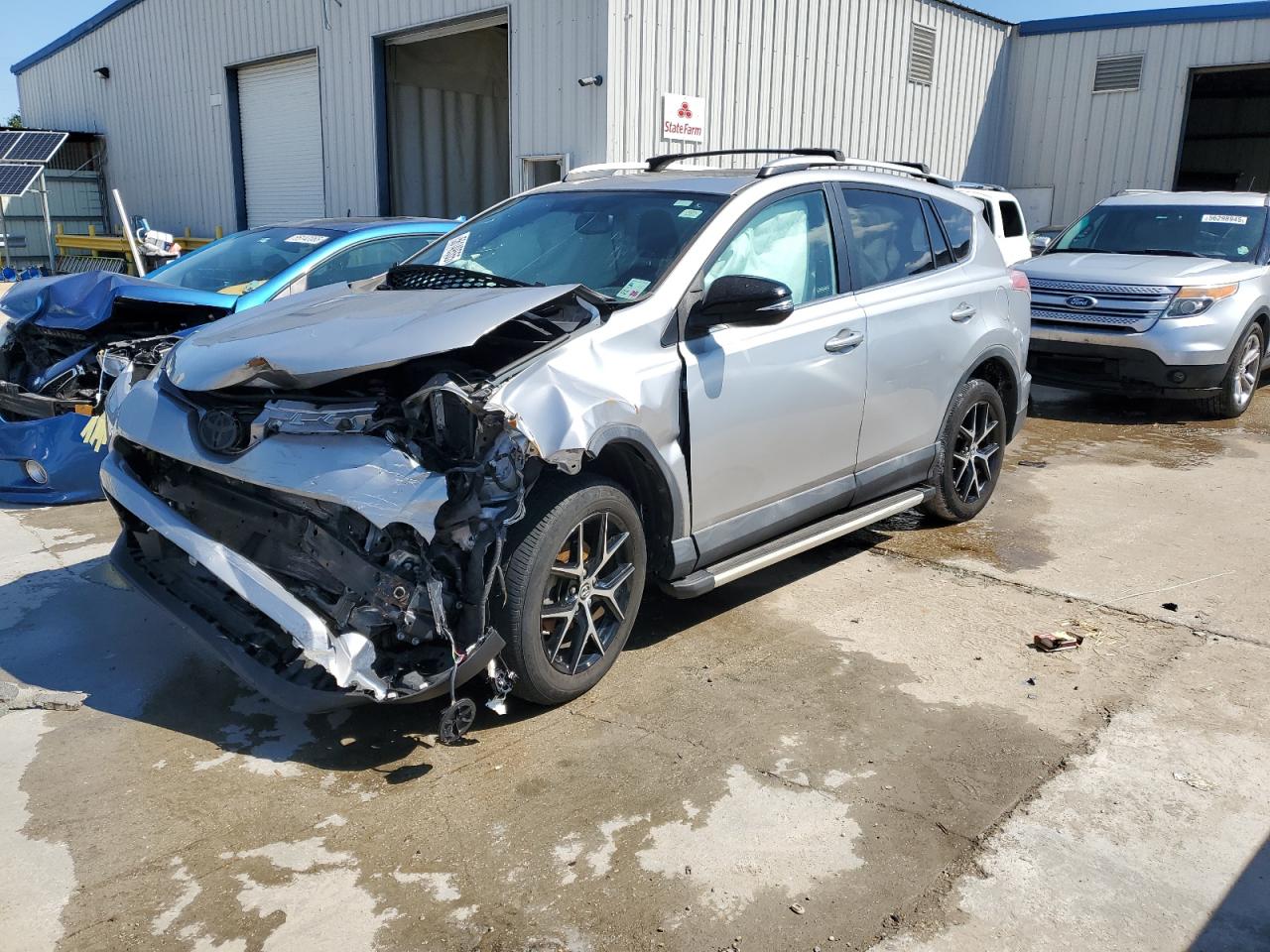 TOYOTA RAV4 SE