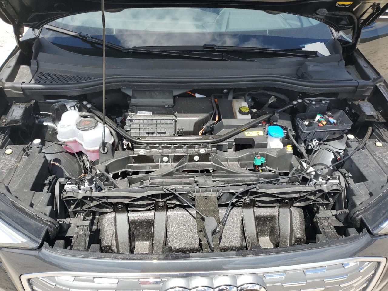 AUDI E-TRON PREMIUM PLUS