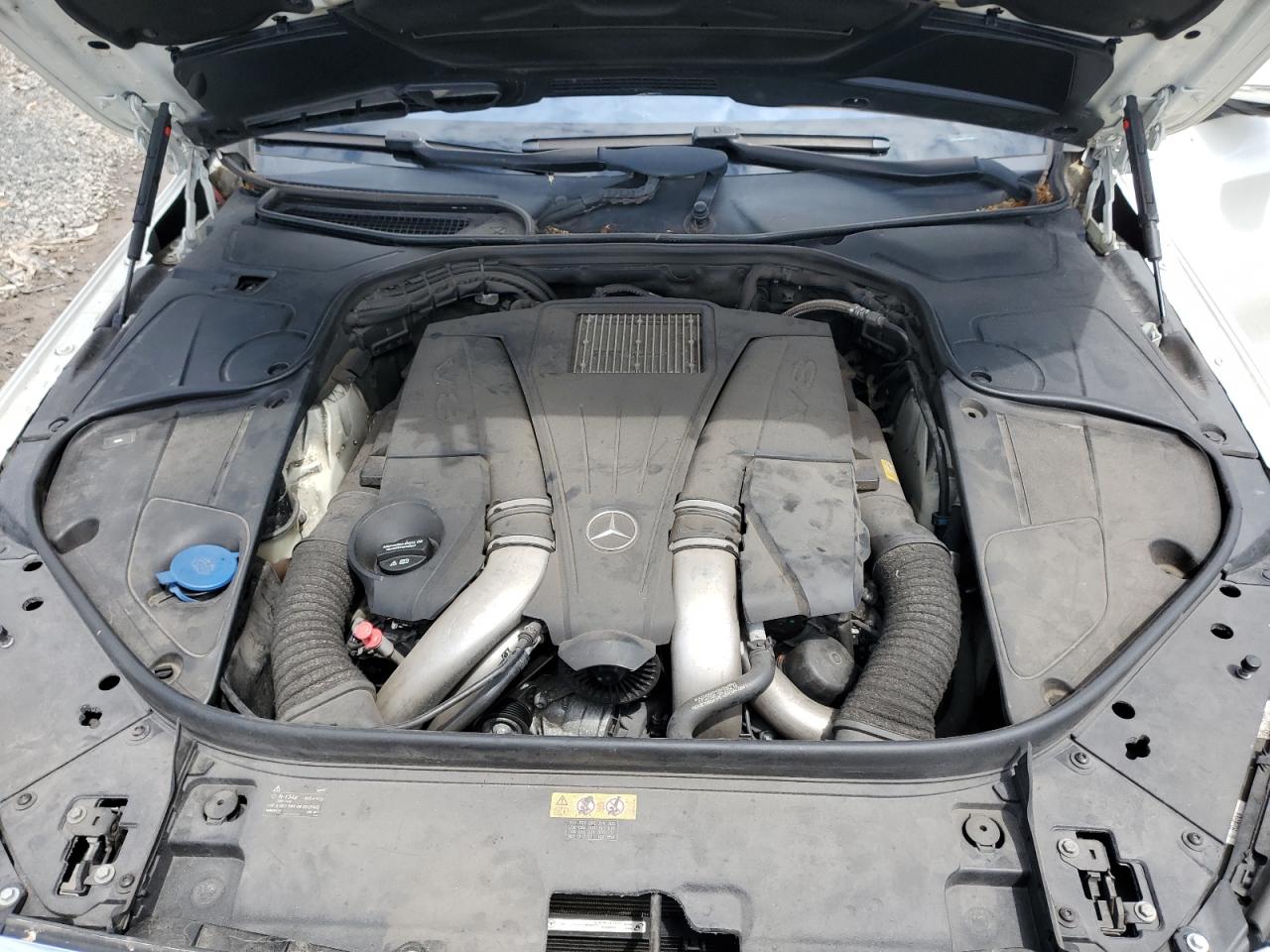 MERCEDES-BENZ S-CLASS 550