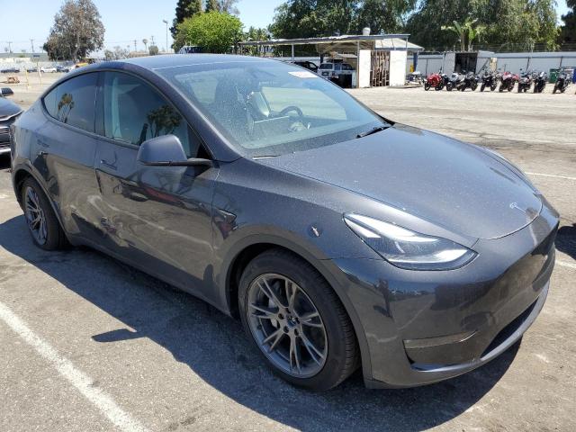 2025 TESLA MODEL Y 7SAYGAEE0SF265792