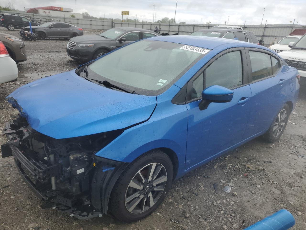 NISSAN VERSA SV