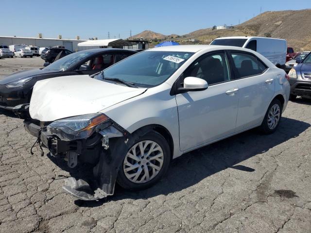 Vin: 5yfburhe4jp833275, lot: 57869795, toyota corolla l 2018 img_1
