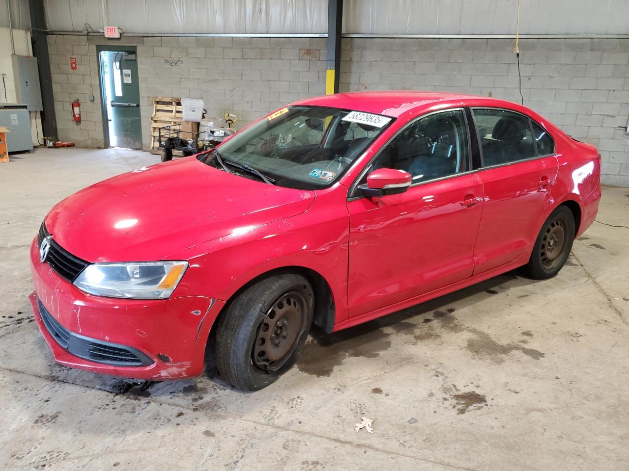 VOLKSWAGEN JETTA SE