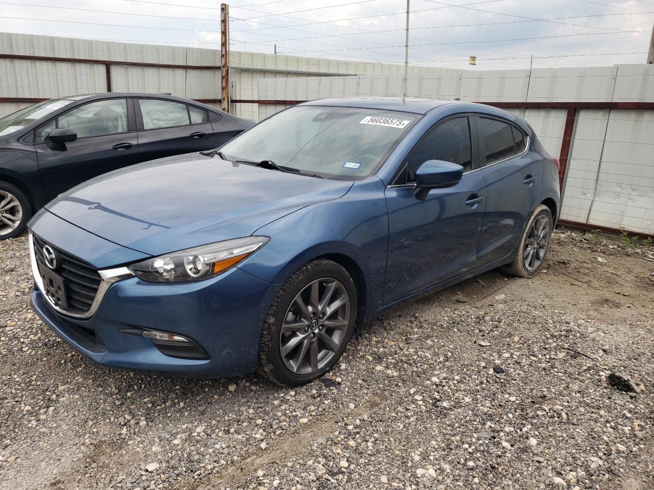 MAZDA 3 TOURING