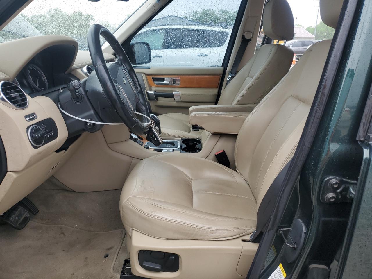 LAND ROVER LR4 HSE LUXURY