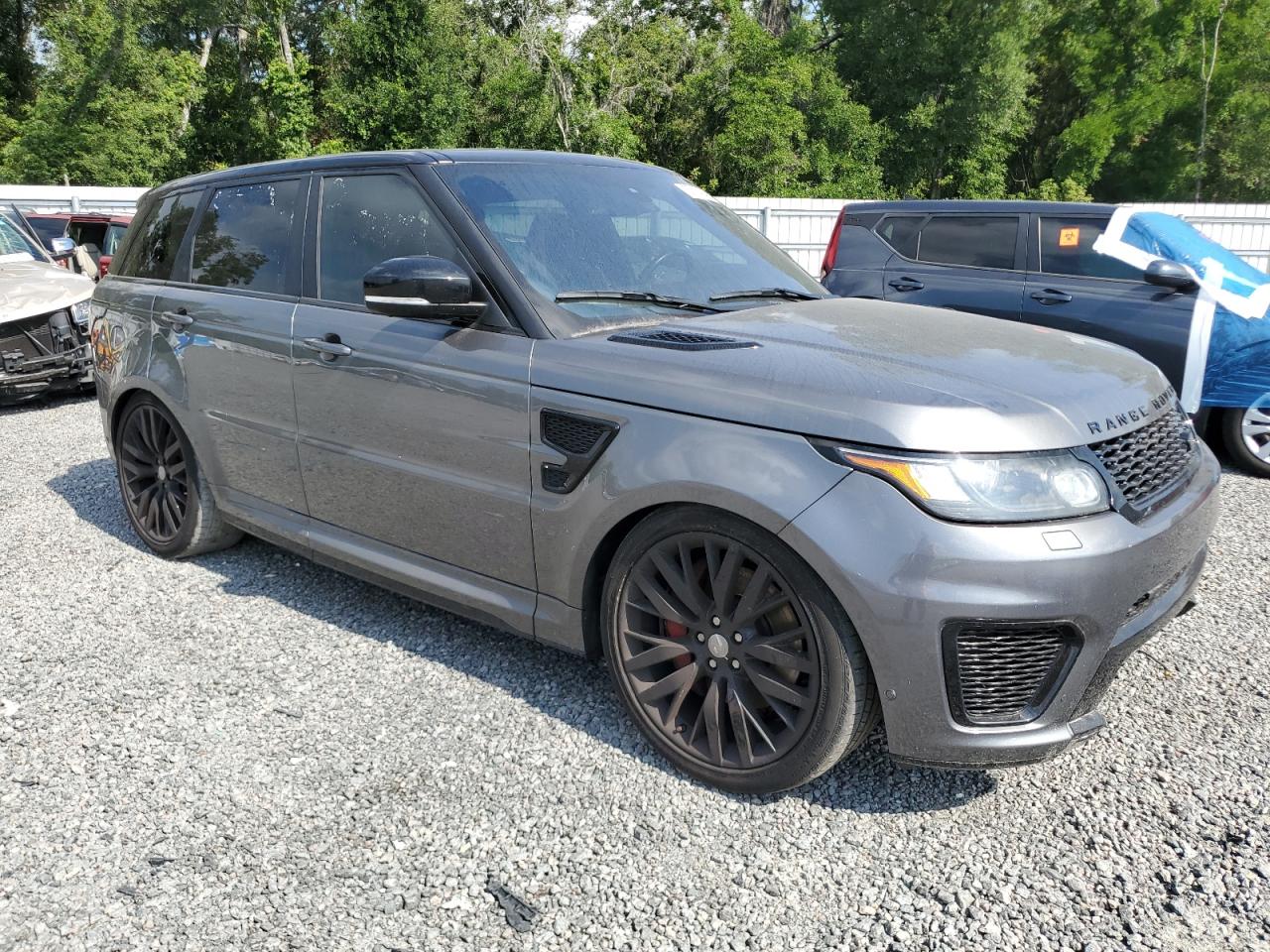 LAND ROVER RANGE ROVER SVR
