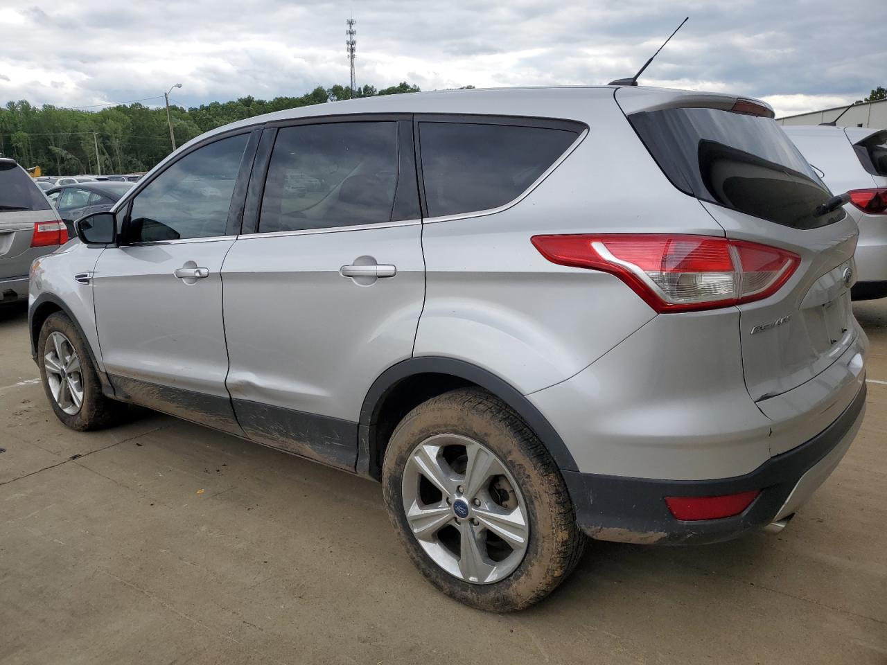 Lot #3301822326 2016 FORD ESCAPE SE