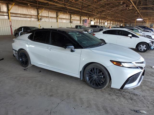 Vin: 4t1k31ak2nu032921, lot: 57649735, toyota camry xse 20224