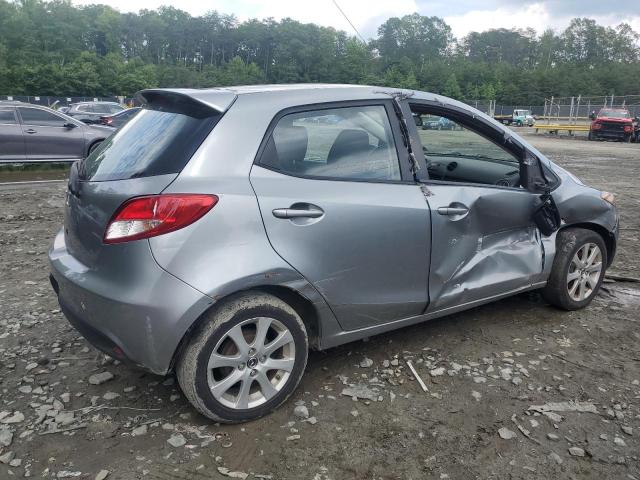 Vin: jm1de1lz7d0153662, lot: 58562435, mazda 2 20133