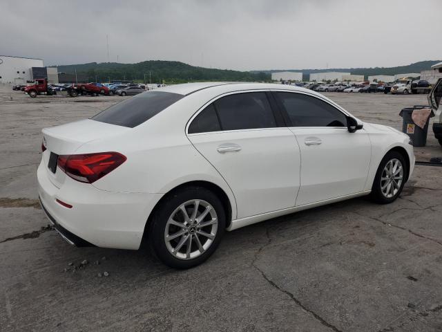 Vin: wdd3g4eb0kw024363, lot: 57523105, mercedes-benz a-class 220 20193