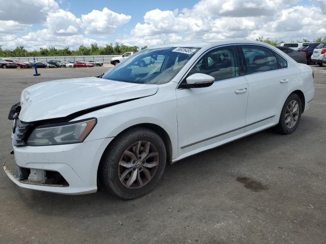 2017 VOLKSWAGEN PASSAT S - 1VWAT7A3XHC049128