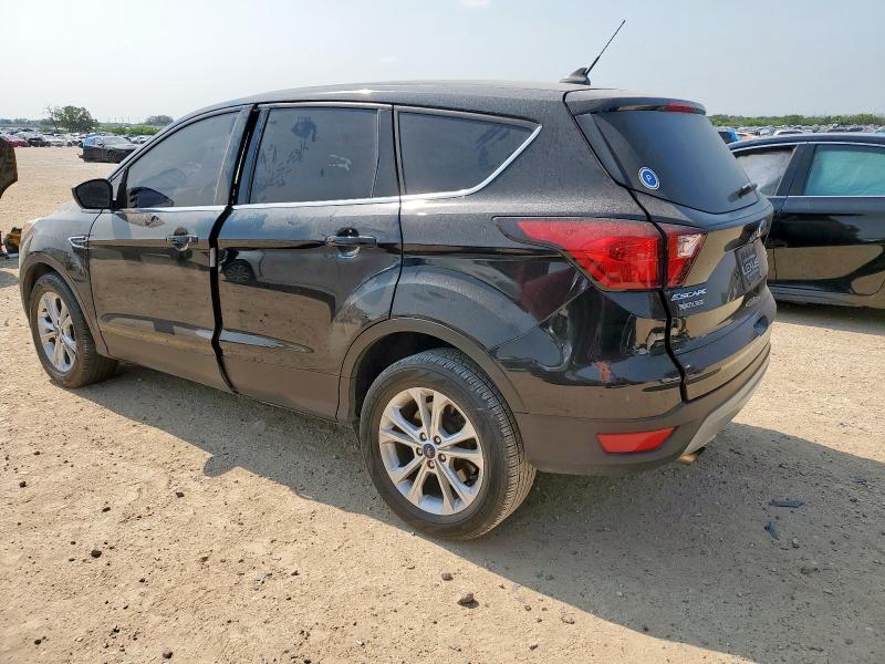 Vin: 1fmcu0gd7kua31957, lot: 57829055, ford escape se 20192
