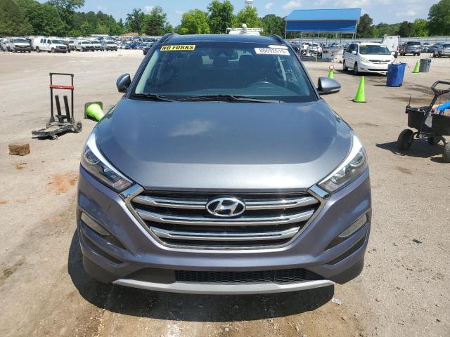 2018 HYUNDAI TUCSON VAL KM8J3CA29JU723896