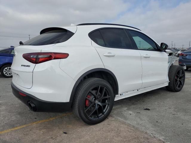 Vin: zaspajan3l7c76543, lot: 55679115, alfa romeo stelvio 20203