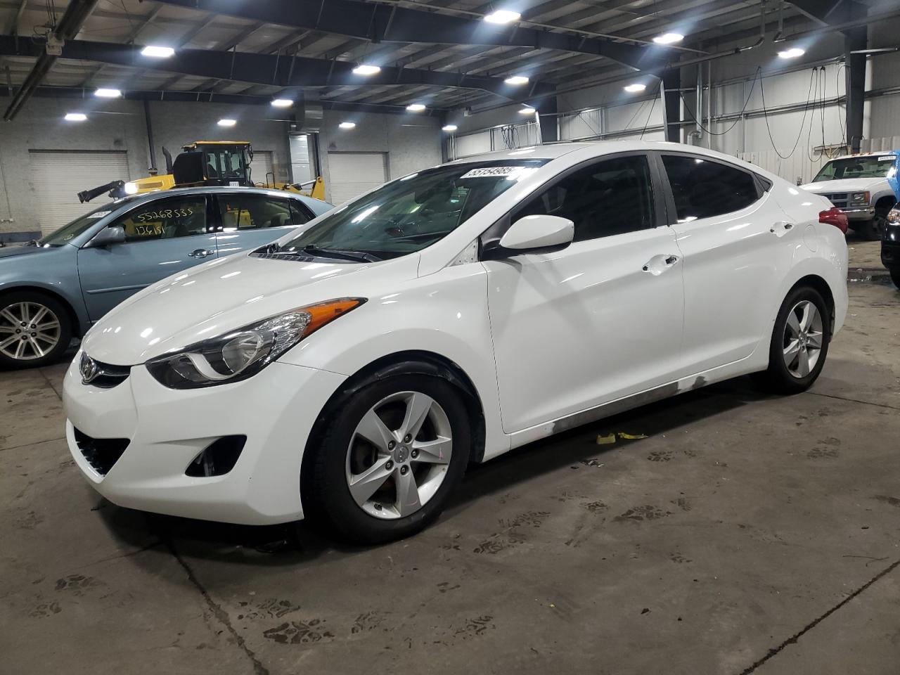 HYUNDAI ELANTRA GLS