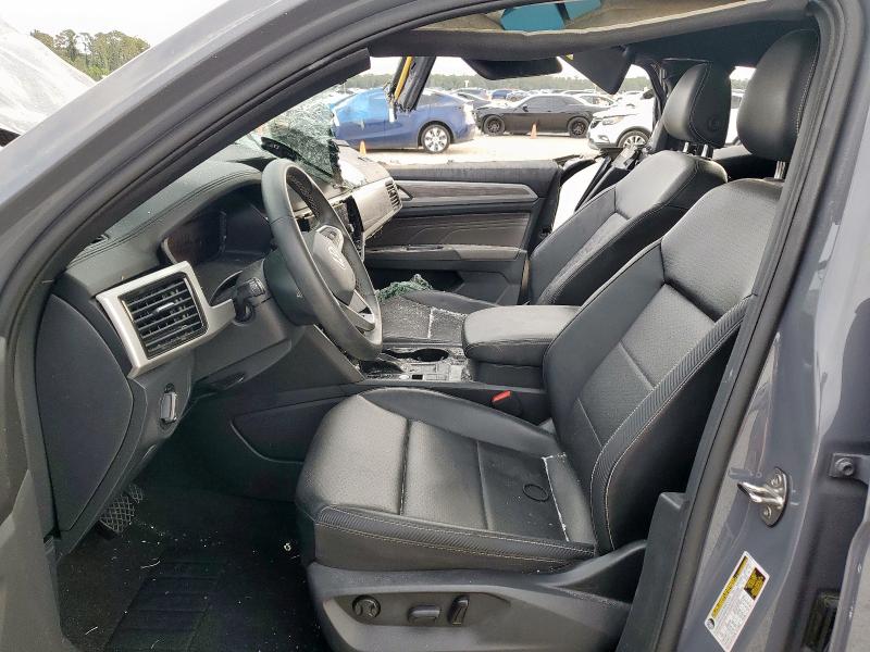 2022 VOLKSWAGEN ATLAS CROS - 1V2JE2CA5NC222009