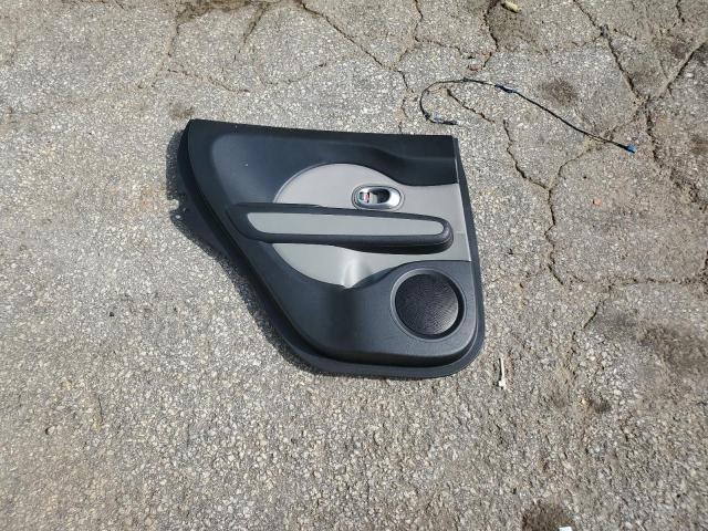 2015 KIA SOUL + - KNDJP3A56F7214843