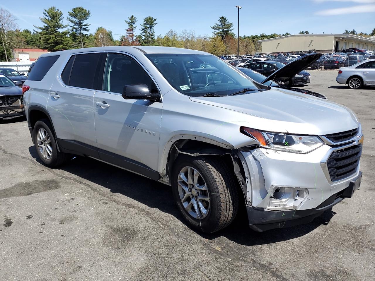 CHEVROLET TRAVERSE LS