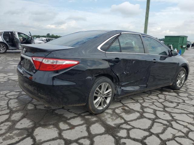 Vin: 4t1bf1fk4hu355386, lot: 58503085, toyota camry le 20173