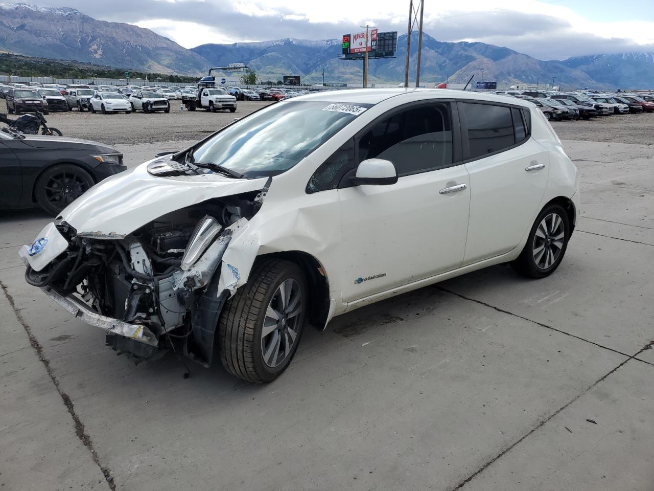 NISSAN LEAF SV