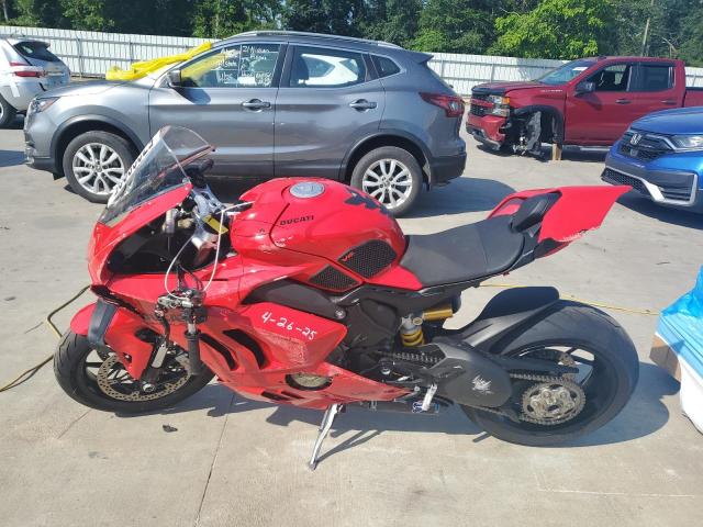 DUCATI PANIGALE V 2022 red  gas ZDMDAGWW1NB000768 photo #4
