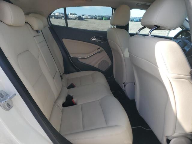 2015 MERCEDES-BENZ GLA 250 4M WDCTG4GB0FJ149030