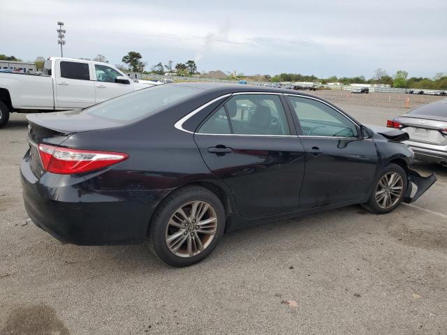 Vin: 4t1bf1fk7hu799264, lot: 55557165, toyota camry le 20173