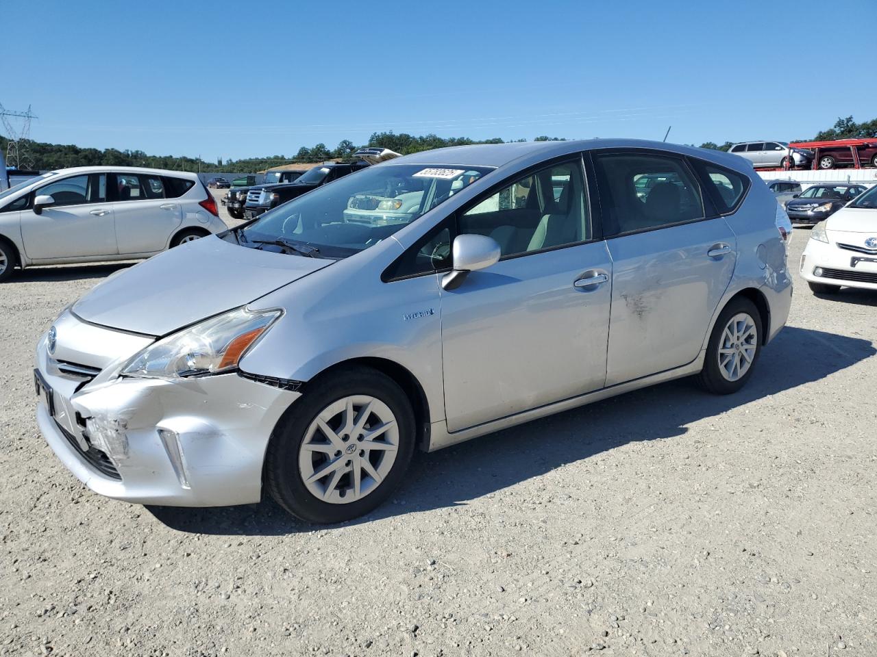 TOYOTA PRIUS V