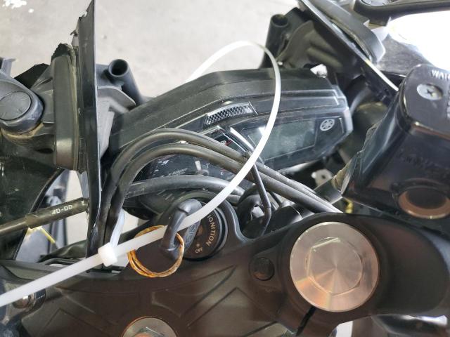 2015 YAMAHA YZFR3 MH3RH06Y9FK007816