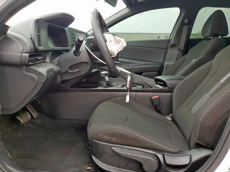 2025 HYUNDAI ELANTRA SE - KMHLM4DG4SU916610