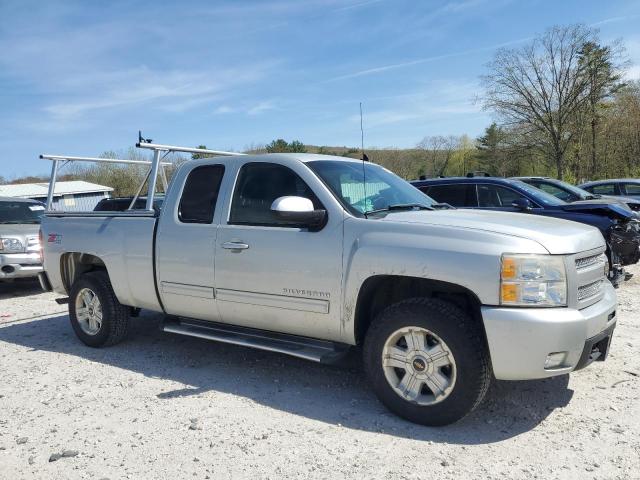 2011 CHEVROLET SILVERADO - 1GCRKTE37BZ223768