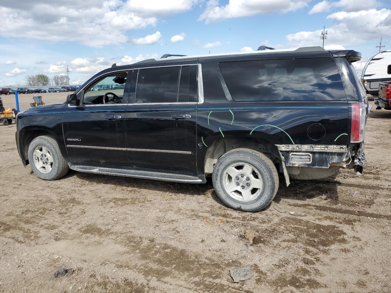 GMC YUKON DENALI