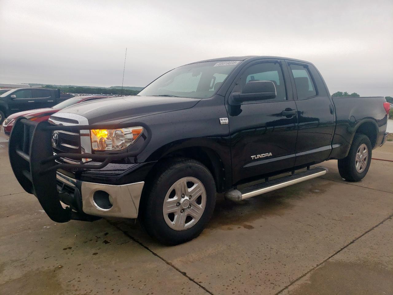 TOYOTA TUNDRA DOUBLE CAB SR5