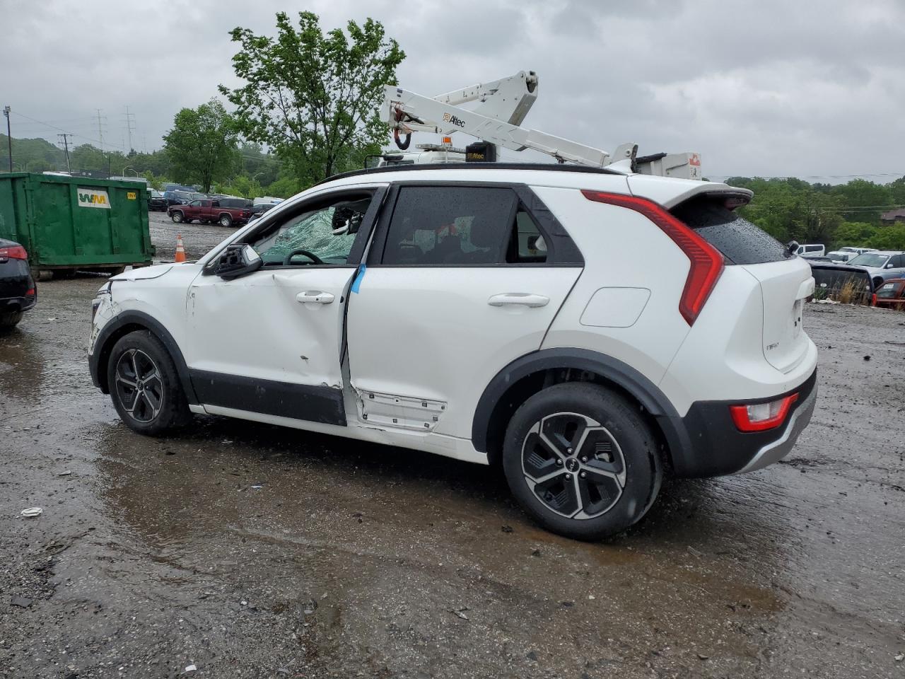 KIA NIRO EX