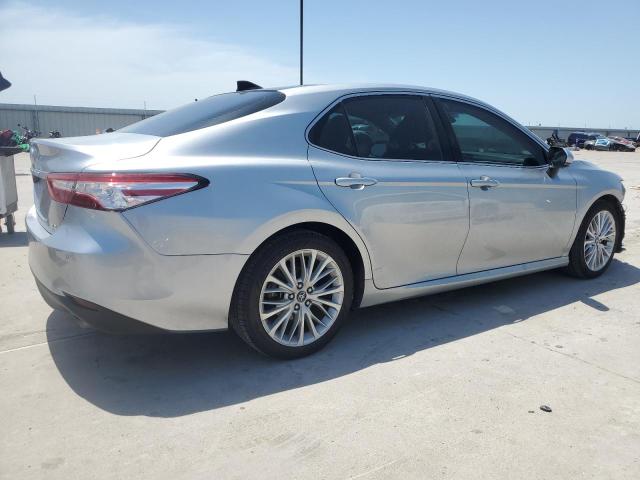 Vin: 4t1b11hk8ju075620, lot: 55587085, toyota camry l 20183