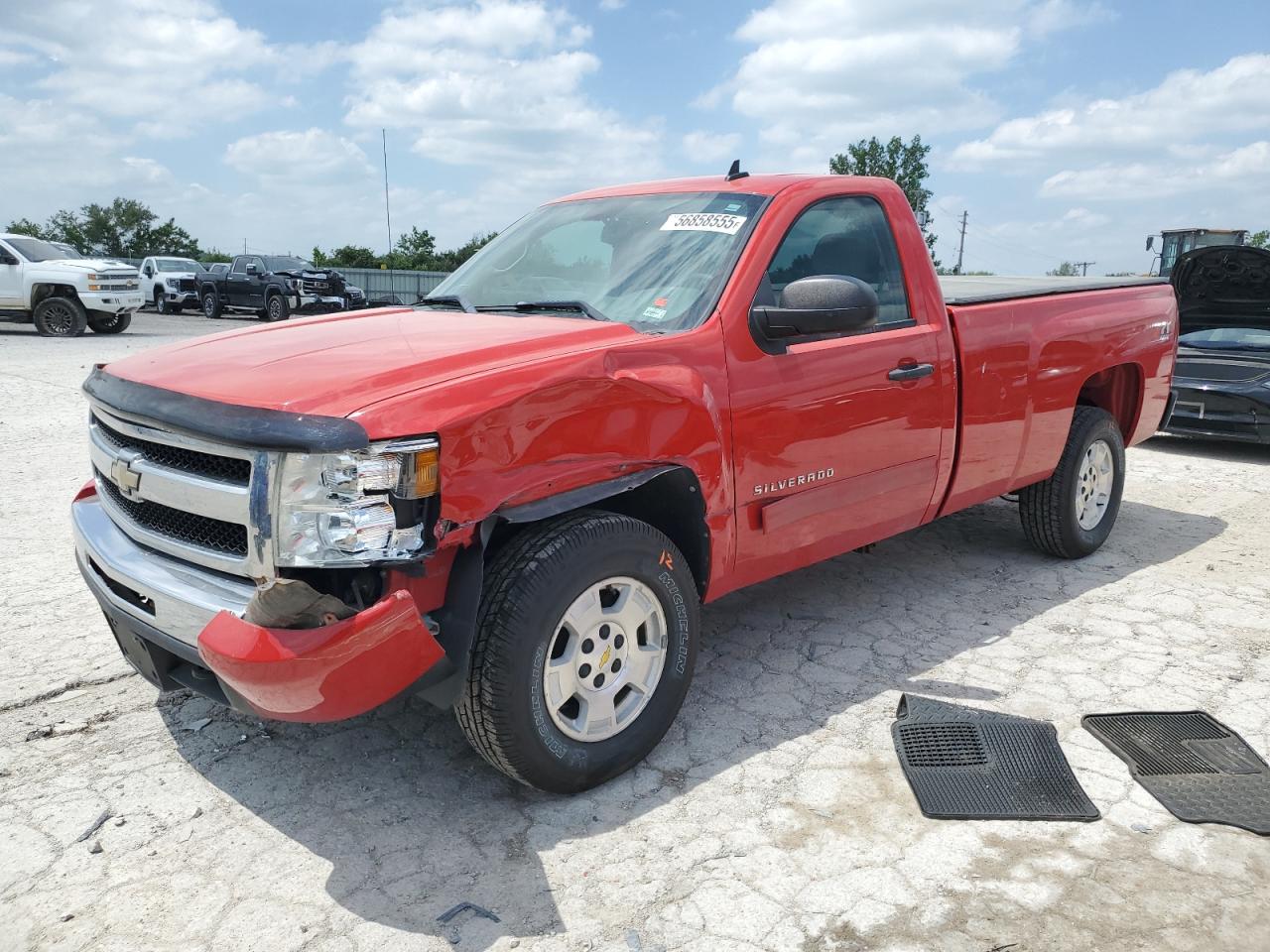 CHEVROLET SILVERADO K1500 LT