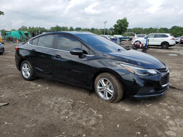 Vin: 1g1be5sm2h7276201, lot: 56804025, chevrolet cruze lt 20174