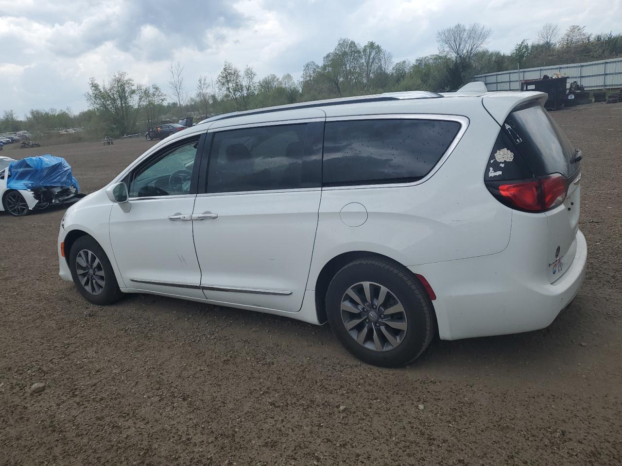 CHRYSLER PACIFICA TOURING L PLUS