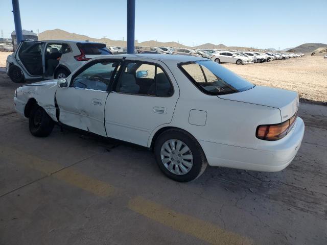 TOYOTA CAMRY LE 1994 white  gas JT2GK12E4R0005313 photo #3
