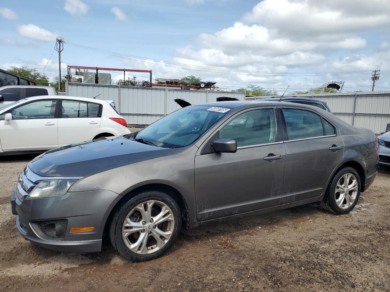 FORD FUSION SE