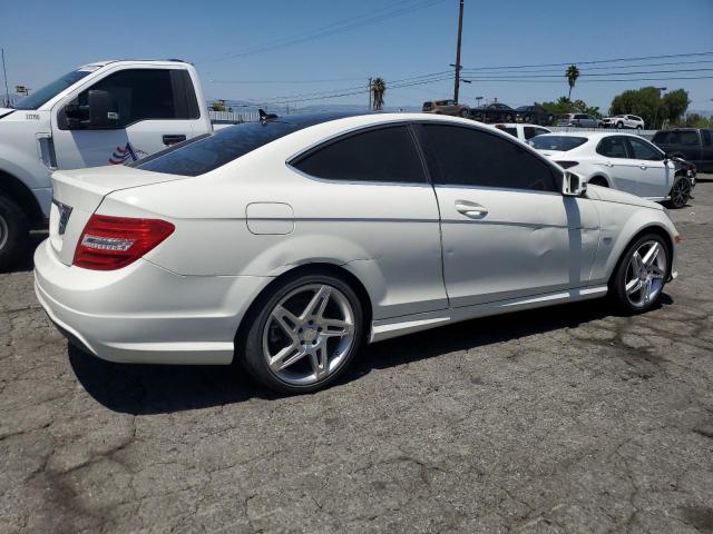Vin: wddgj4hb8cf743442, lot: 57907715, mercedes-benz c-class 250 20123