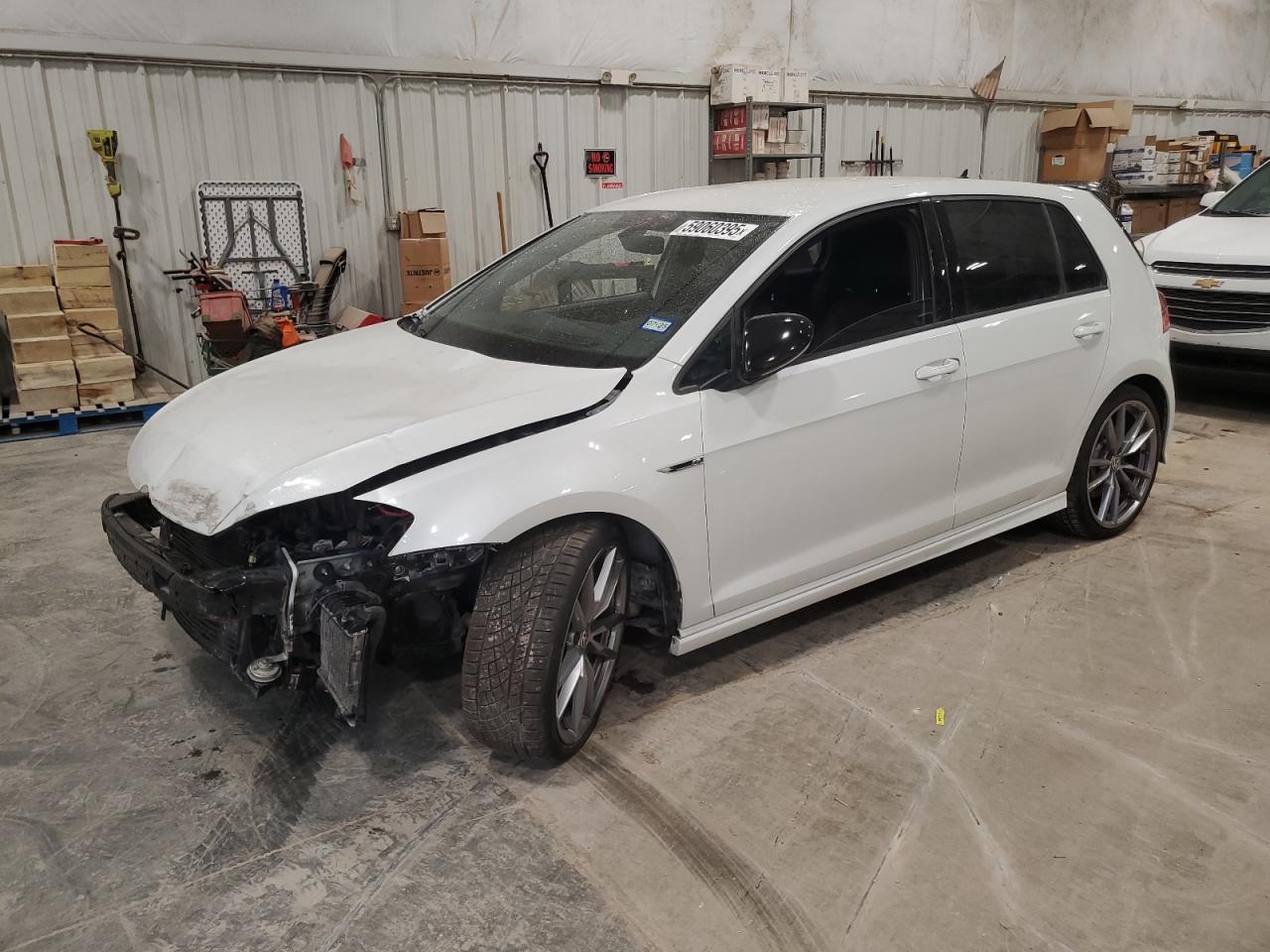 VOLKSWAGEN GOLF R