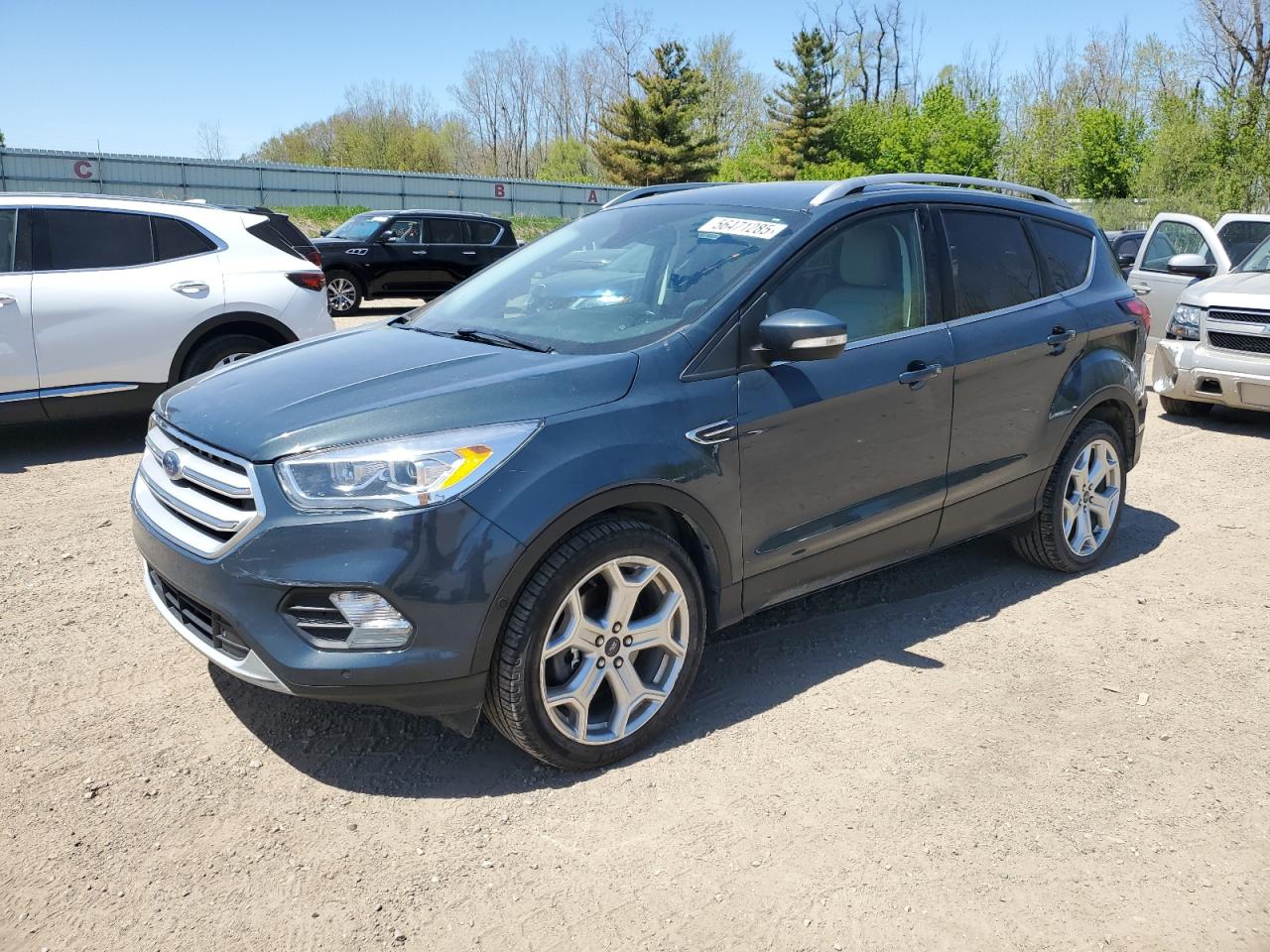 FORD ESCAPE TITANIUM