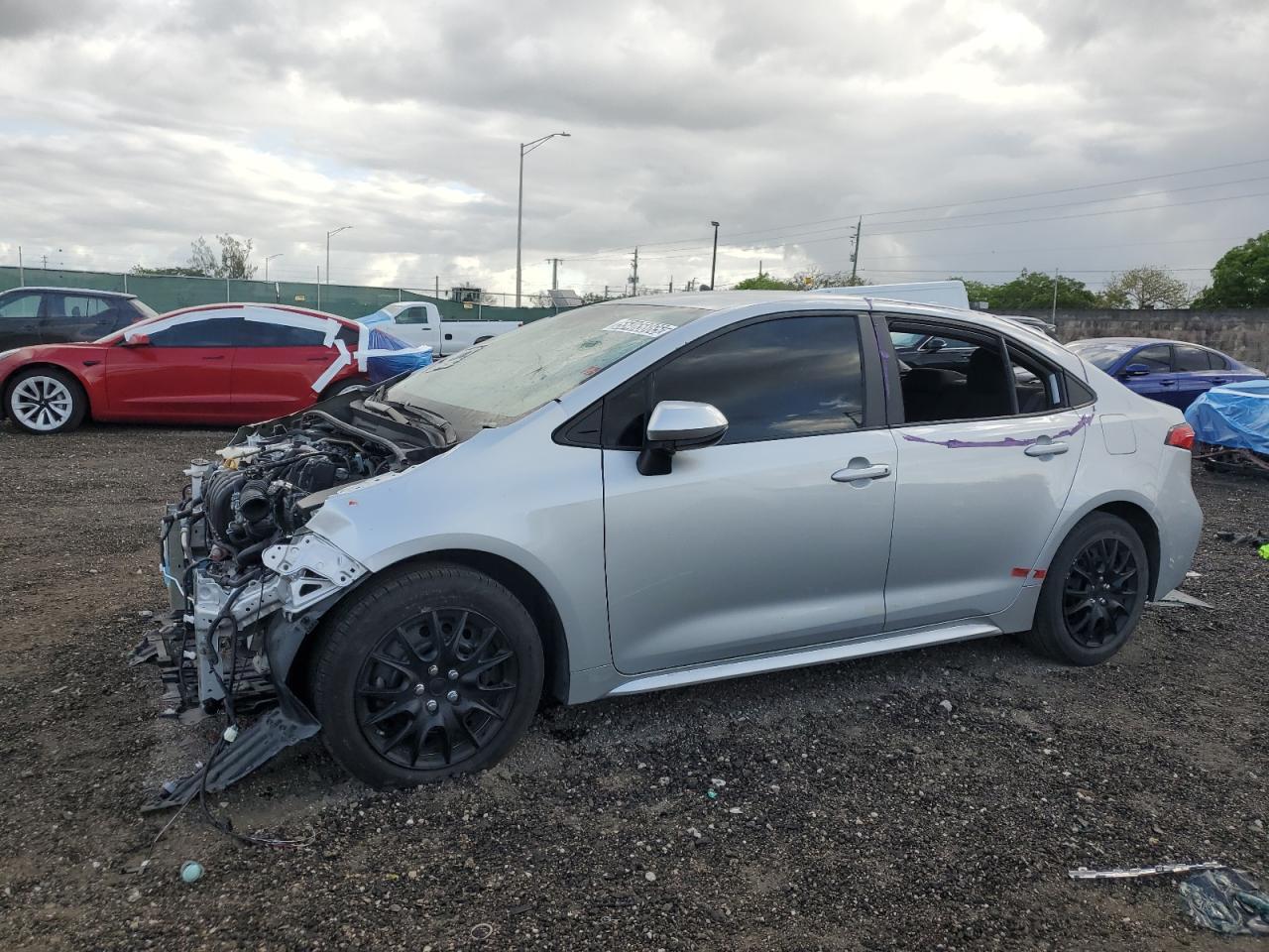 TOYOTA COROLLA LE