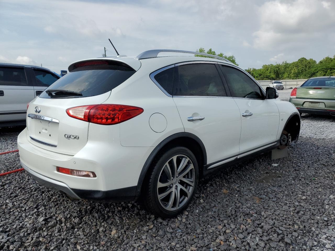 INFINITI QX50 2016