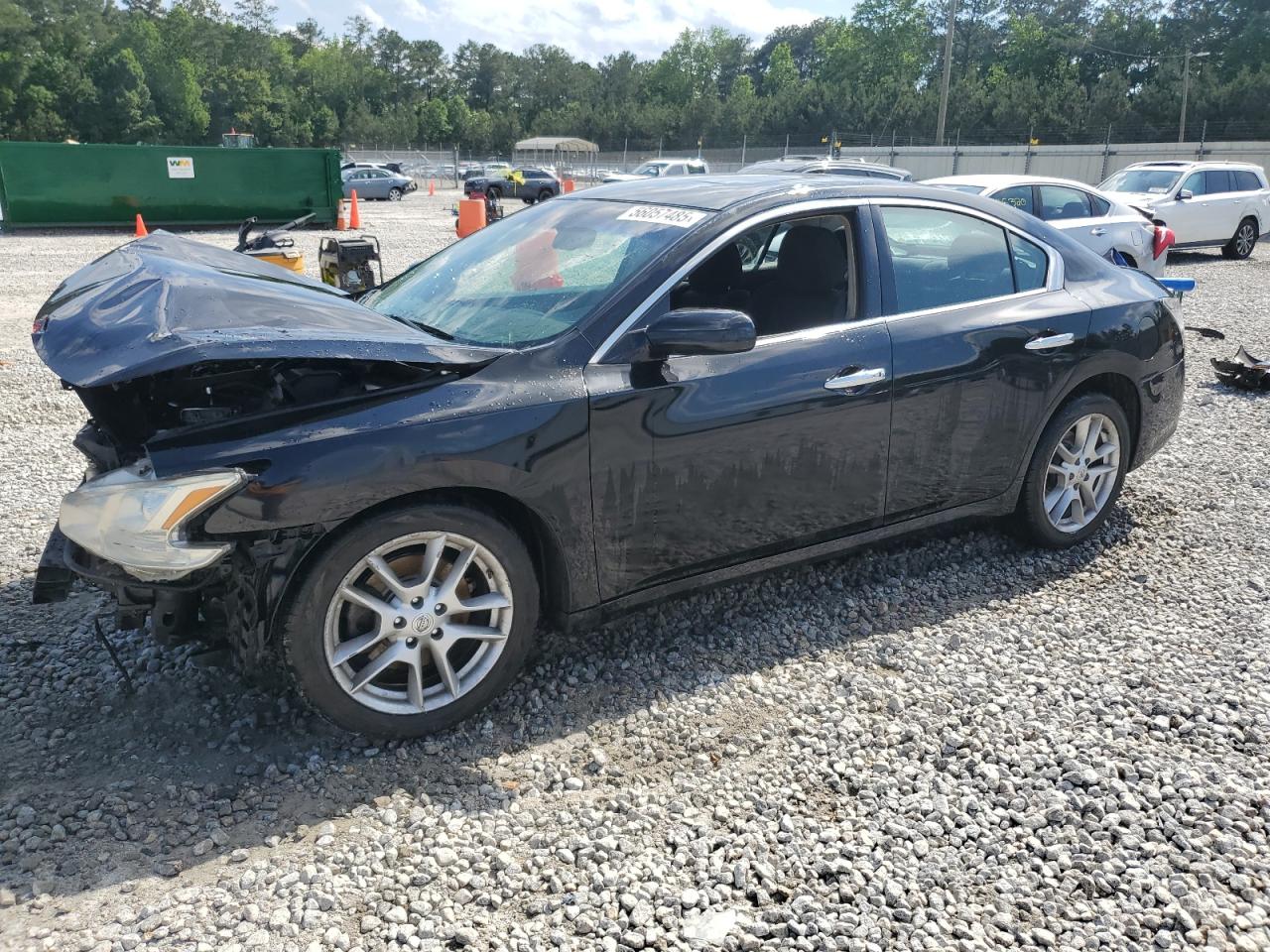 NISSAN MAXIMA S