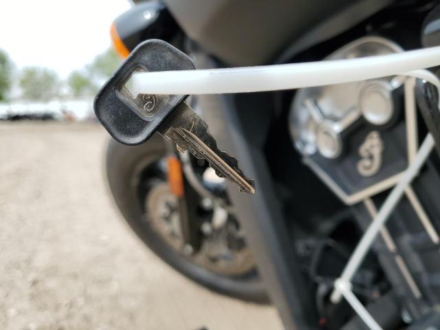 2021 INDIAN MOTORCYCLE CO. SCOUT BOBB - 56KMTA004M3164624