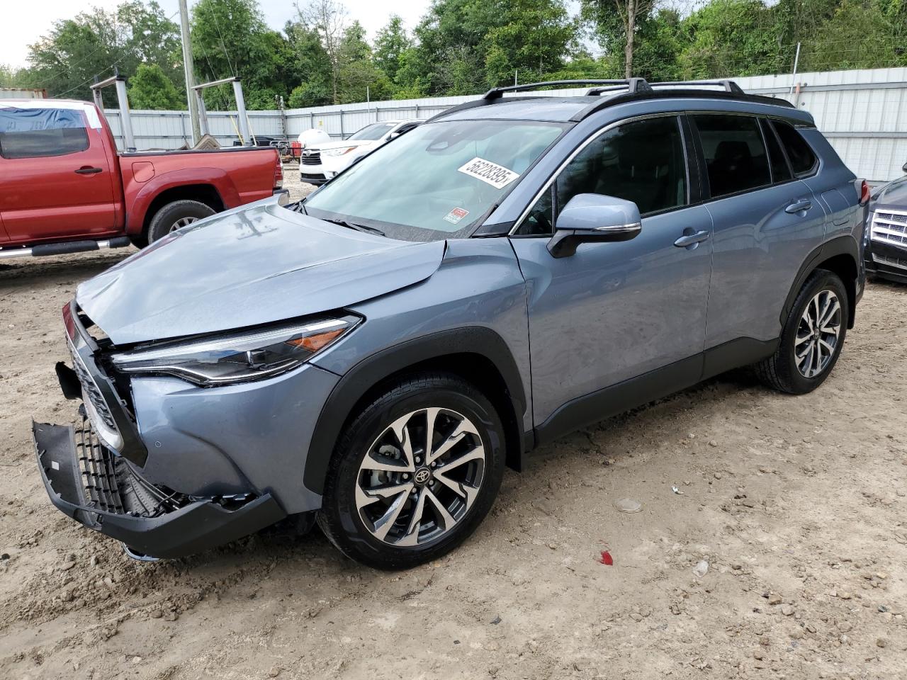 TOYOTA COROLLA CROSS XLE